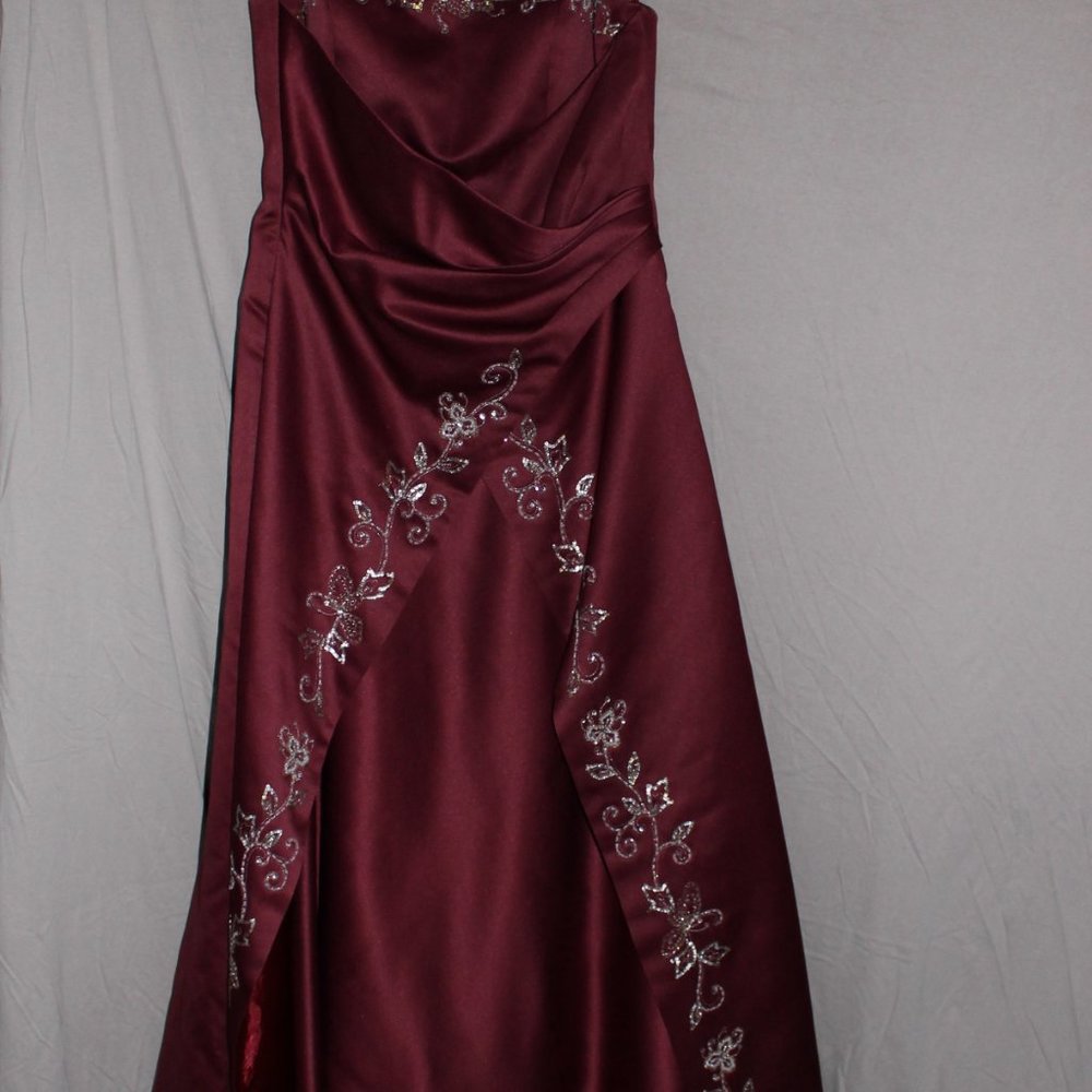 Prom Dress - Picture 7 of 8